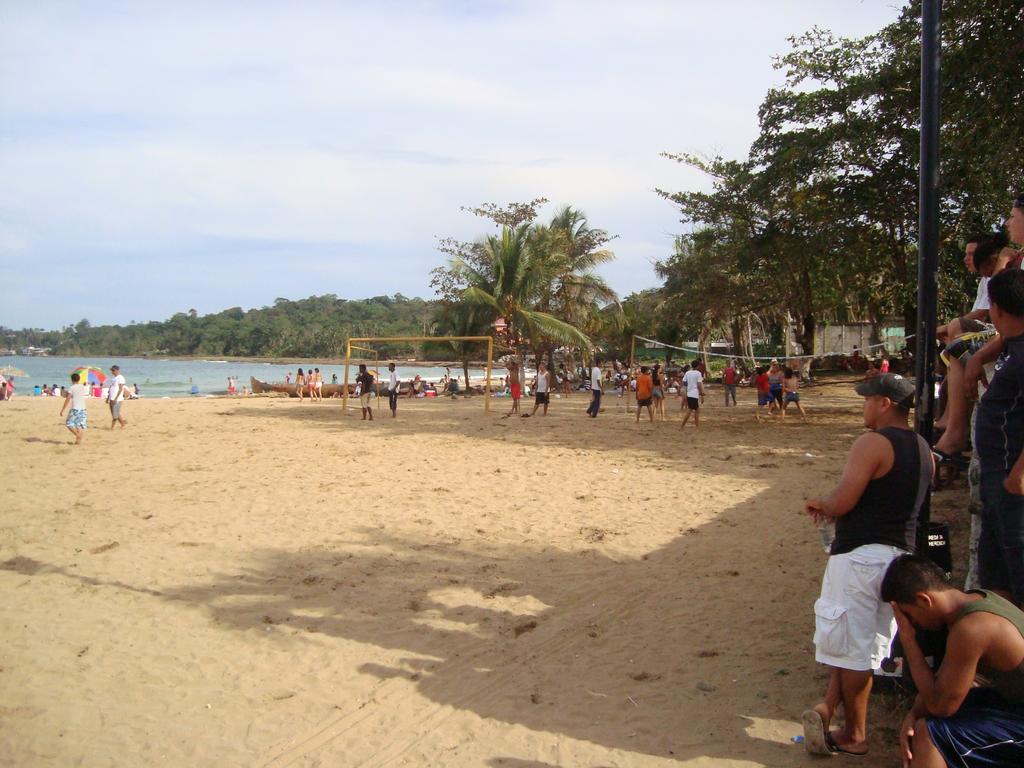 Hotel La Uvita Puerto Limon Exteriér fotografie